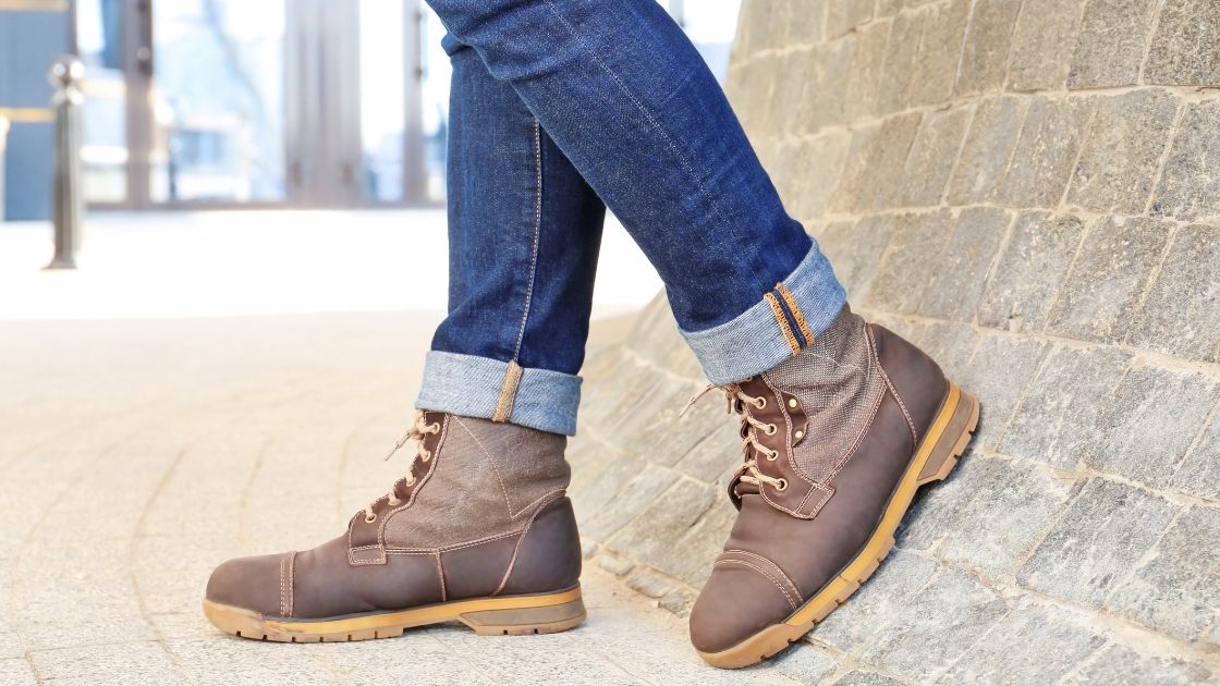 My 5 Favorite Ways to Style Red Wings 